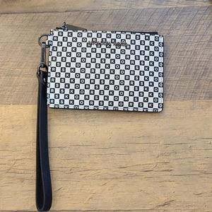 Micheal Kors black/white checkered Wristlet